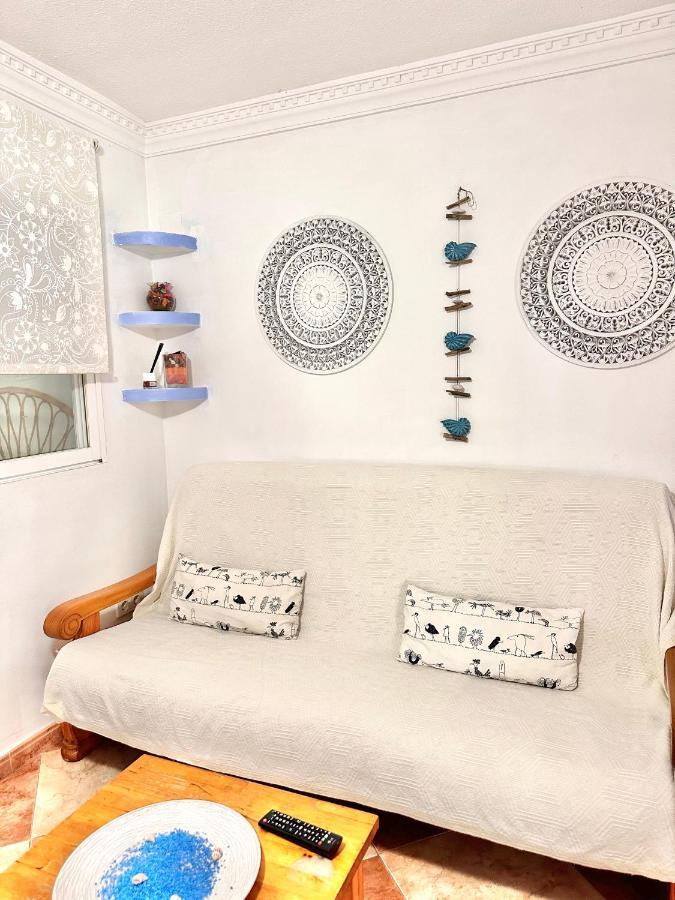 Ferienwohnung Acogedor Estudio A 2 Min De La Playa Torremolinos Exterior foto