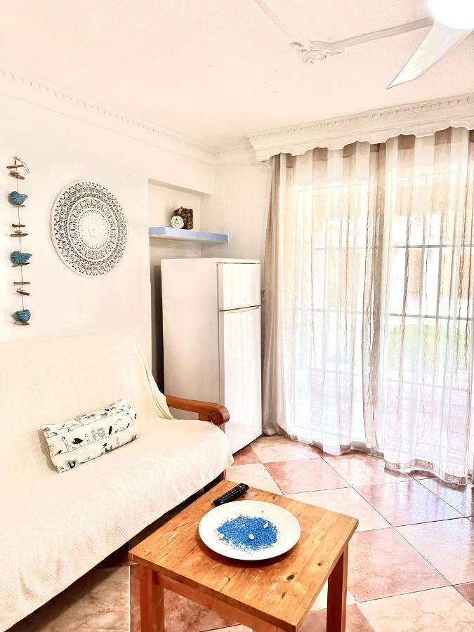 Ferienwohnung Acogedor Estudio A 2 Min De La Playa Torremolinos Exterior foto